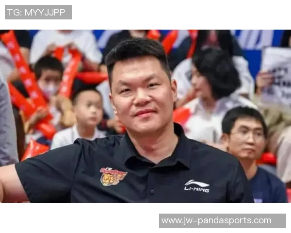 不打了！四川男篮堕入“欠薪”风云，广东队有望挖走萨姆纳？