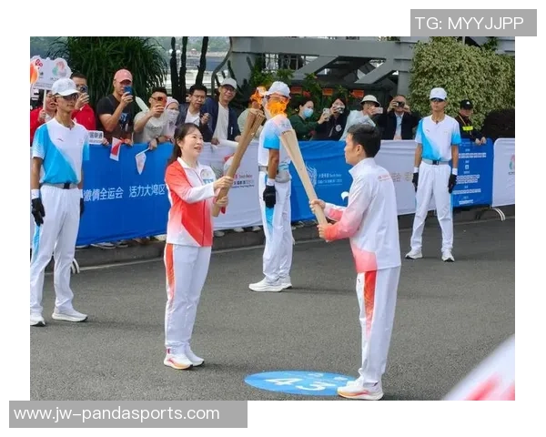 早参 - 50棒68位火炬手今天广州开跑；市民持全运票根游珠江可享扣头